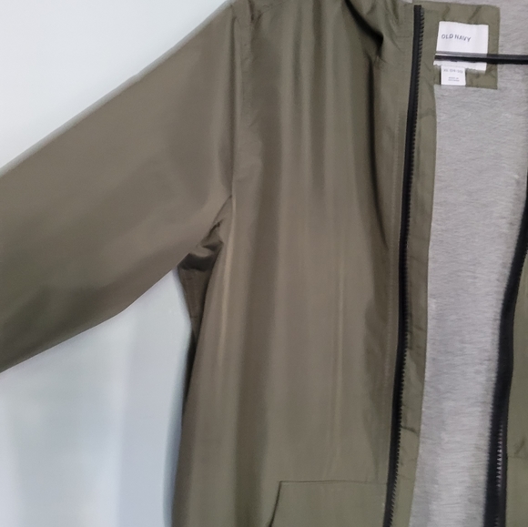 Old Navy Windbreaker Jacket - Picture 8 of 8